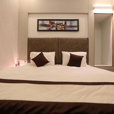 Hotel Mahendra Plaza Hardoi 外观 照片