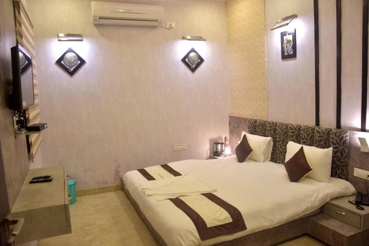 Hotel Mahendra Plaza Hardoi 外观 照片